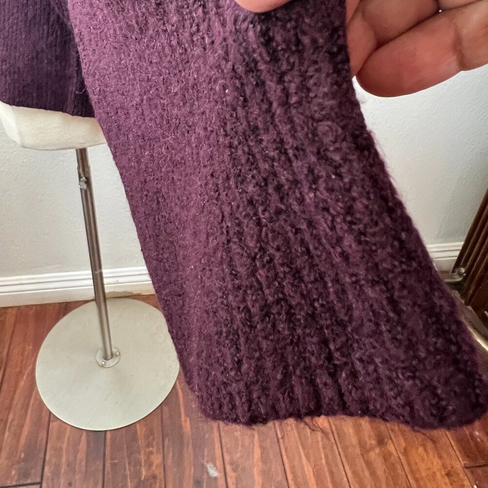 NWT French Connection Burgundy Mock Neck Bell Sleeve Ribbed Sweater Size M - Picture 6 of 9